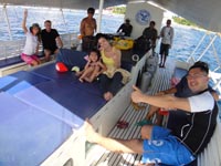 セブ島ダイビングショップ　アクアスケープ　ファンダイビング・ボート