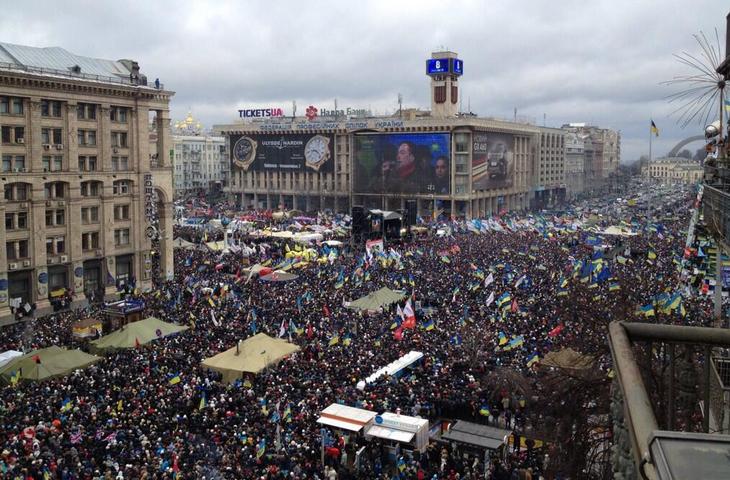ウクライナ　反政府デモ