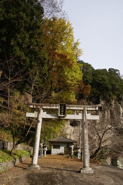 蜂須神社２